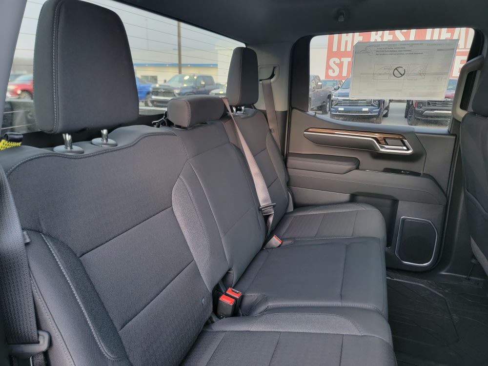 Thumbnail: 2026 Chevrolet Silverado 1500 - 12