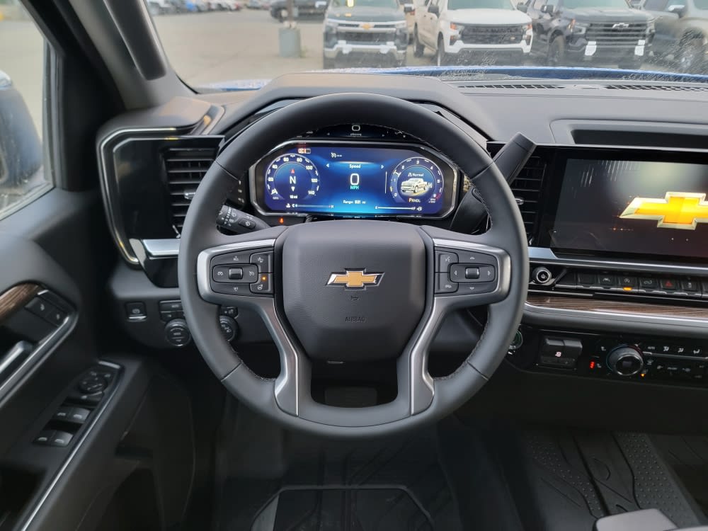 Thumbnail: 2026 Chevrolet Silverado 1500 - 2