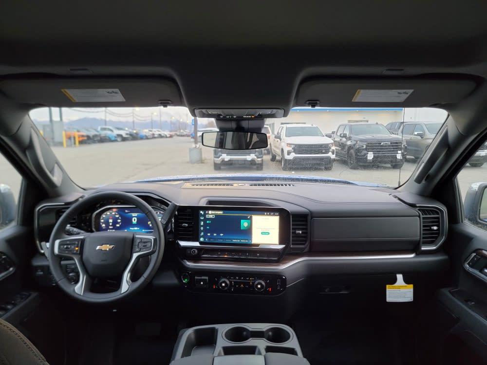 Thumbnail: 2026 Chevrolet Silverado 1500 - 13