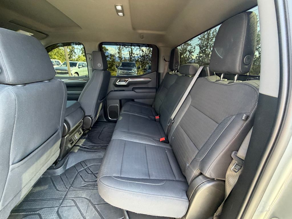 Thumbnail: 2025 Chevrolet Silverado 1500 - 9