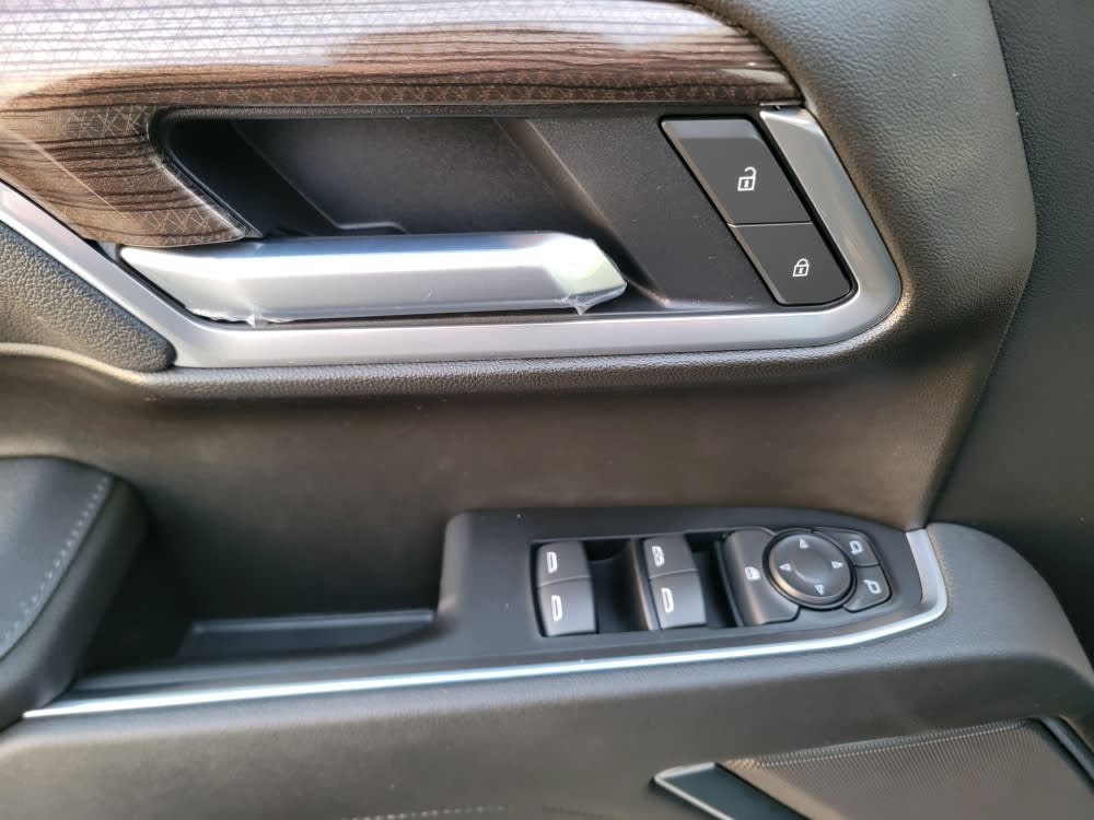 Thumbnail: 2026 Chevrolet Silverado 1500 - 19