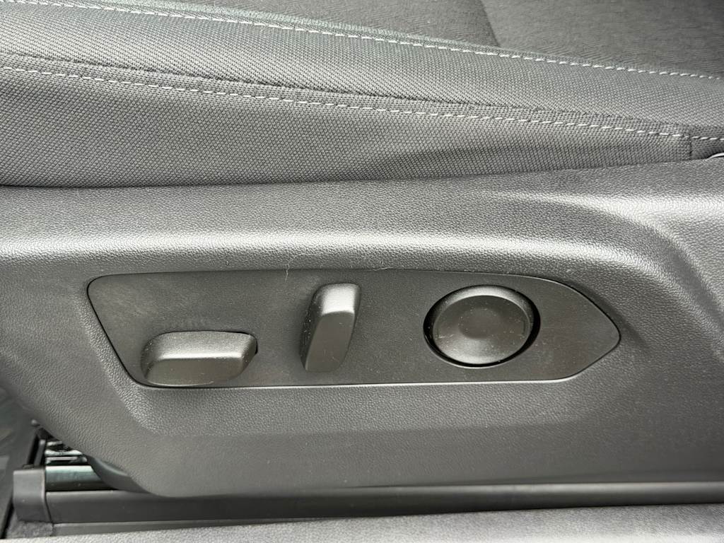 Thumbnail: 2026 Chevrolet Silverado 1500 - 16