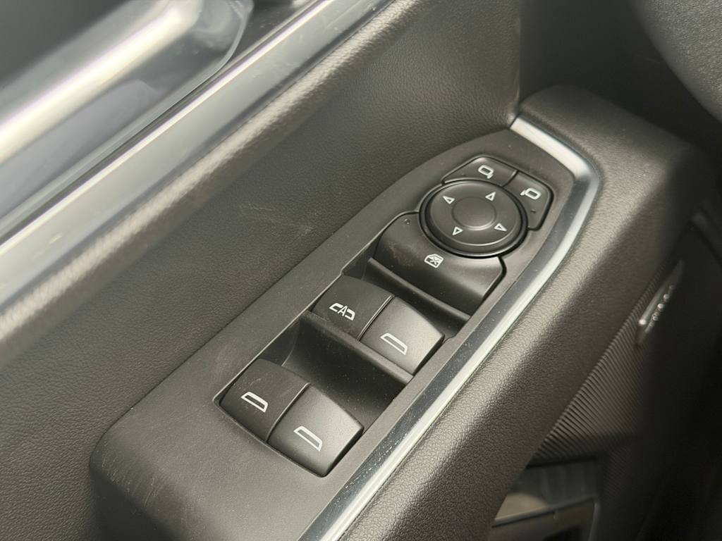 Thumbnail: 2026 Chevrolet Silverado 1500 - 15