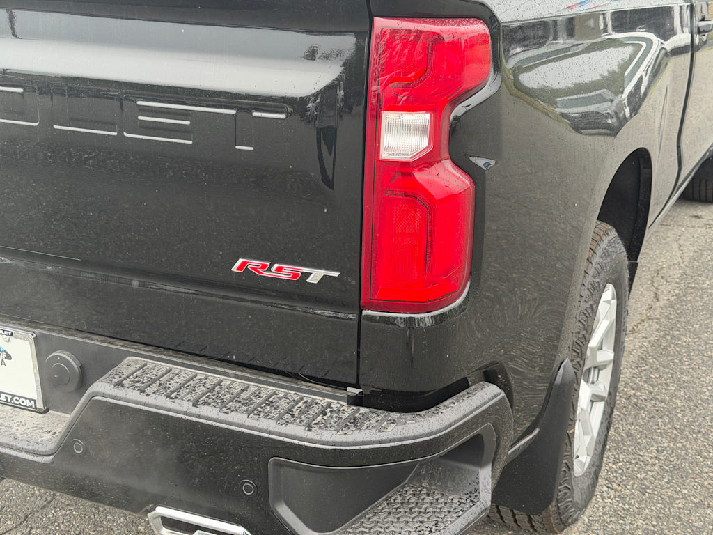 Thumbnail: 2026 Chevrolet Silverado 1500 - 24