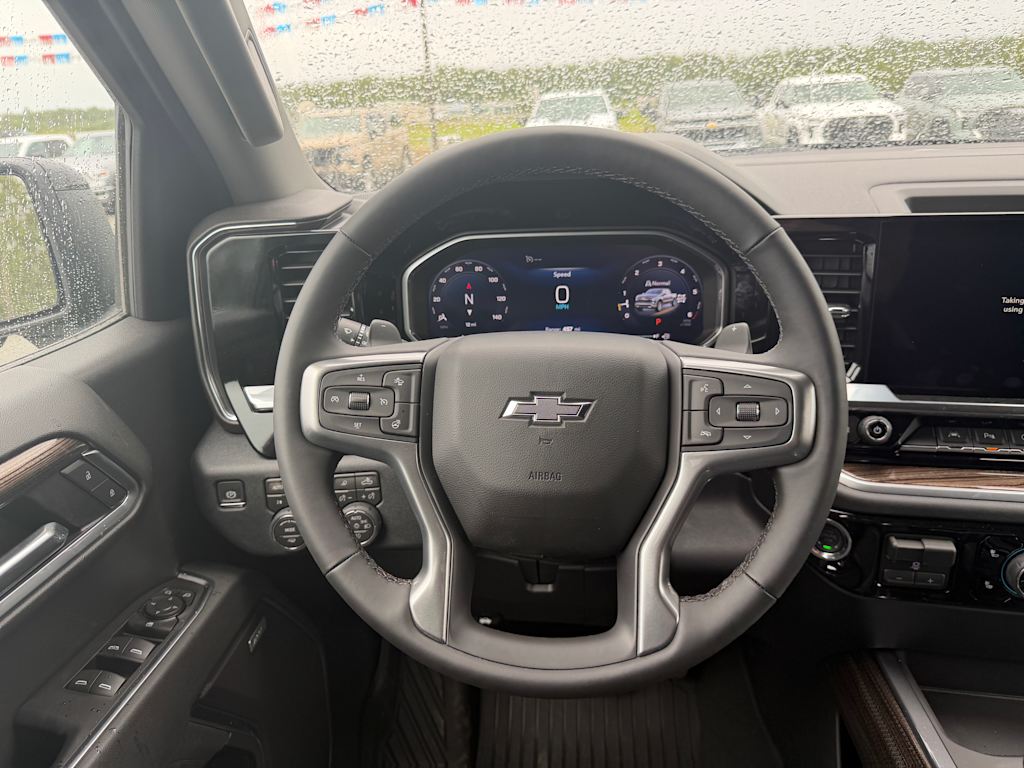 Thumbnail: 2026 Chevrolet Silverado 1500 - 2