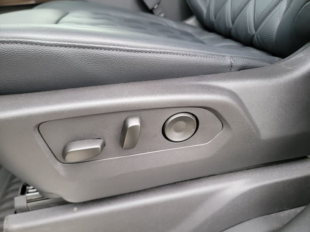 Thumbnail: 2025 Chevrolet Silverado 1500 - 23