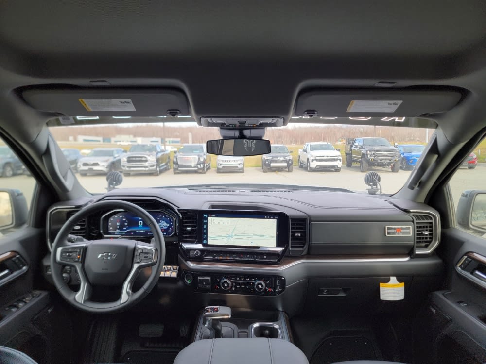 Thumbnail: 2025 Chevrolet Silverado 1500 - 13