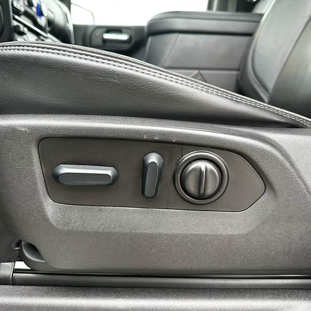 Thumbnail: 2022 Chevrolet Silverado 1500 - 19