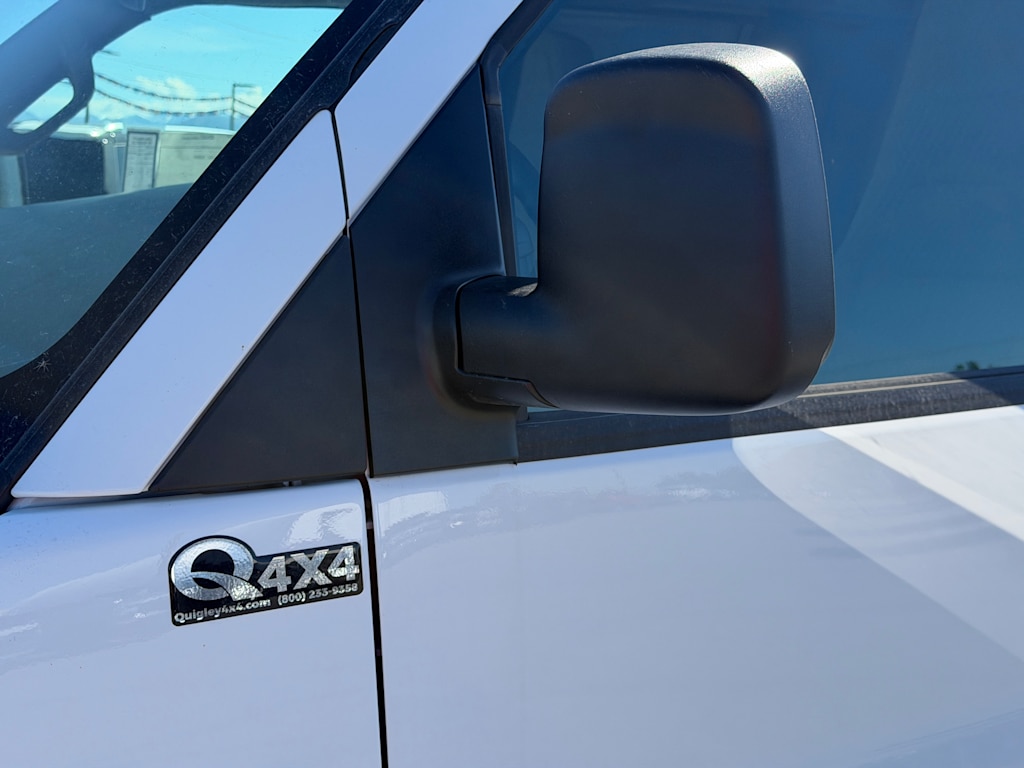 Thumbnail: 2025 Chevrolet Express - 6