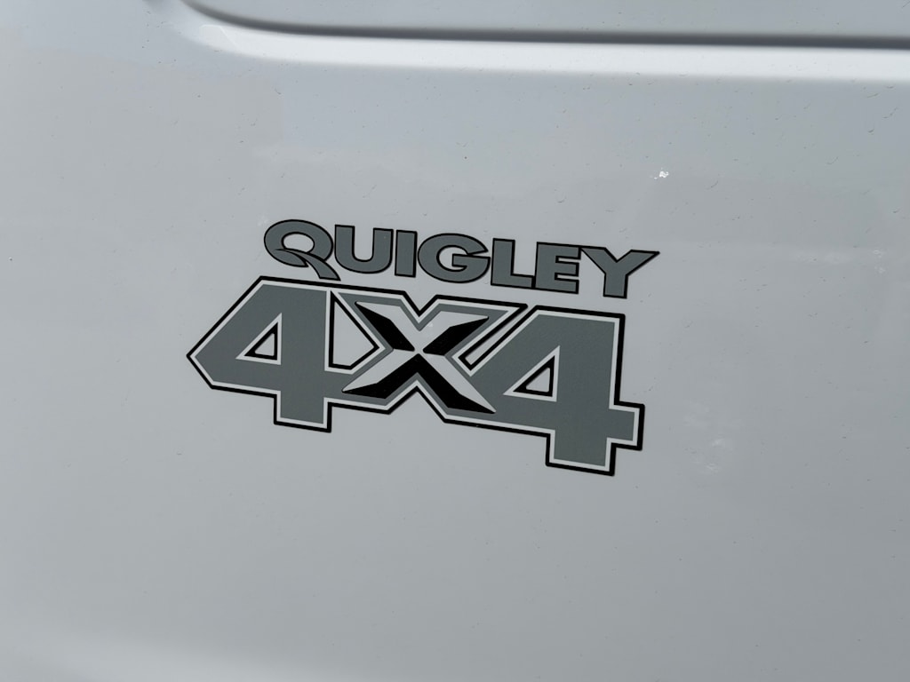 Thumbnail: 2025 Chevrolet Express - 22