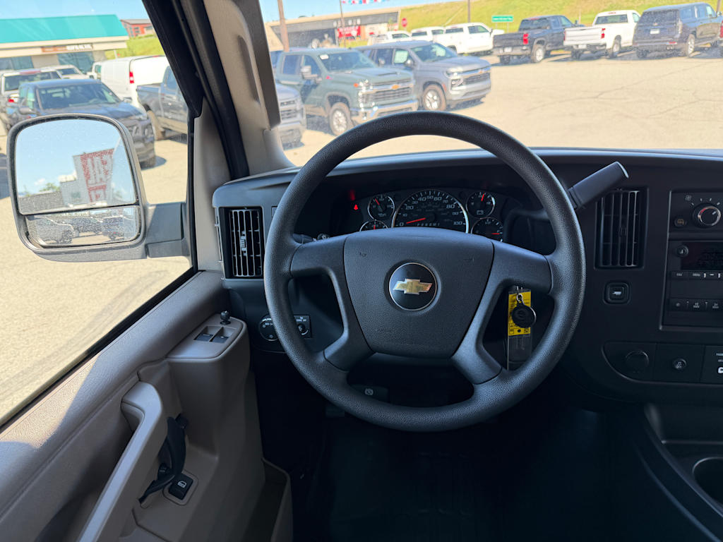 Thumbnail: 2025 Chevrolet Express - 2