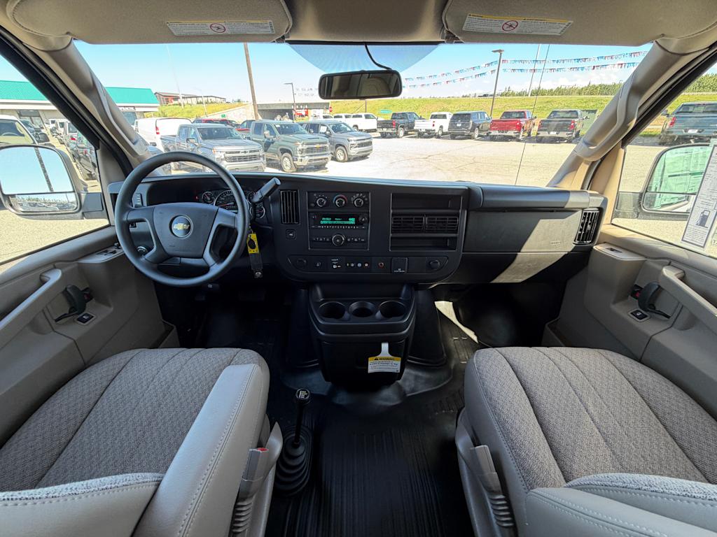 Thumbnail: 2025 Chevrolet Express - 8