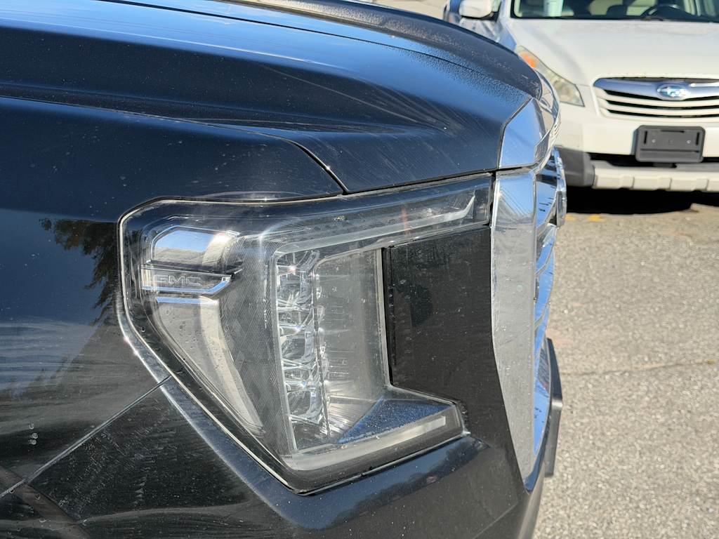 Thumbnail: 2021 GMC Yukon - 17