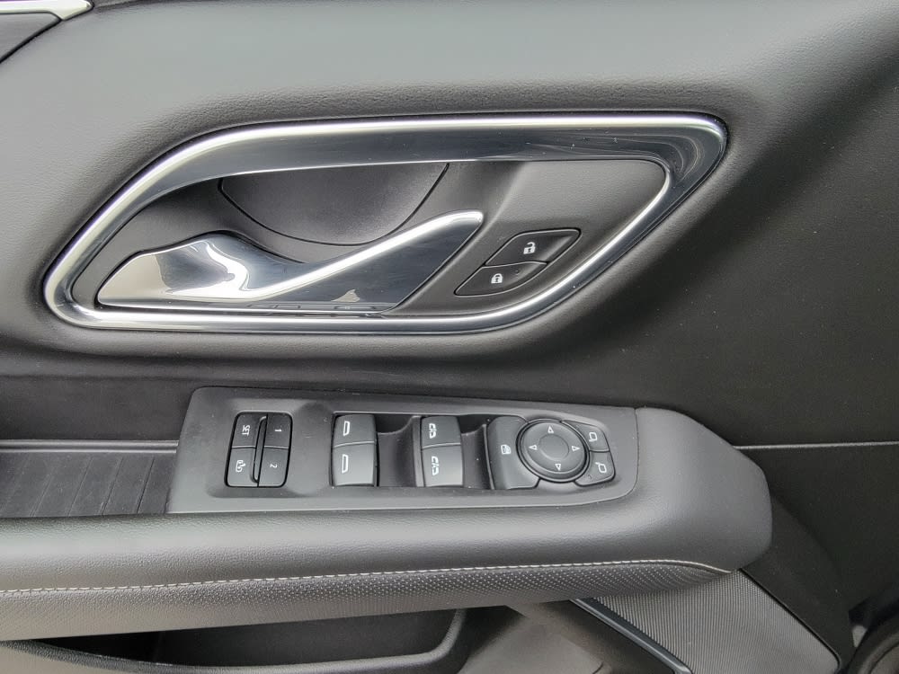 Thumbnail: 2023 GMC Yukon - 21