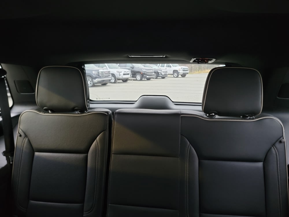 Thumbnail: 2023 GMC Yukon - 25