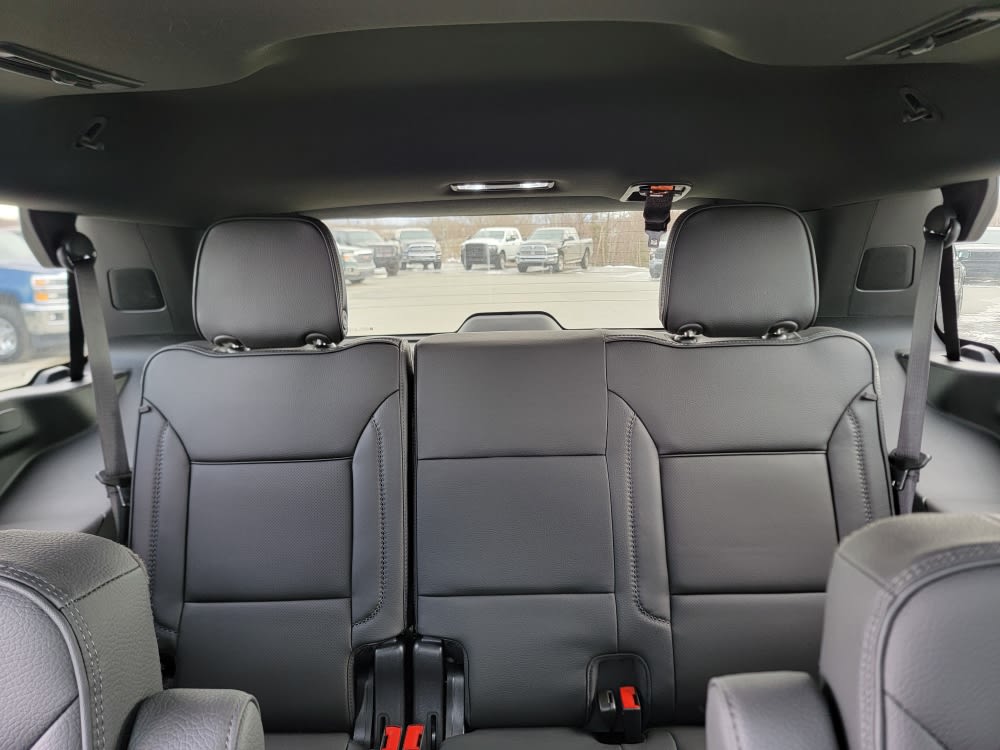 2023 GMC Yukon Denali 25