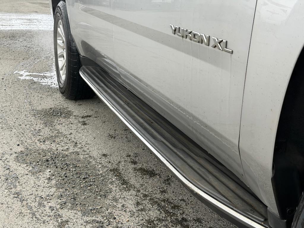 Thumbnail: 2015 GMC Yukon XL - 18