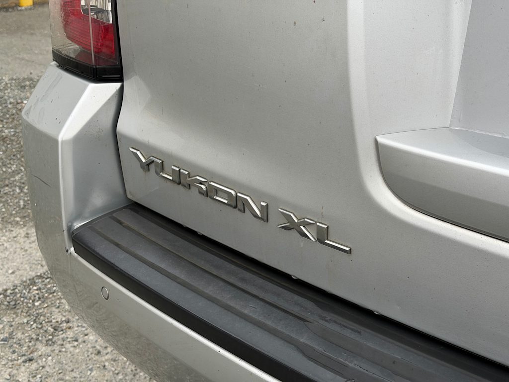 Thumbnail: 2015 GMC Yukon XL - 20