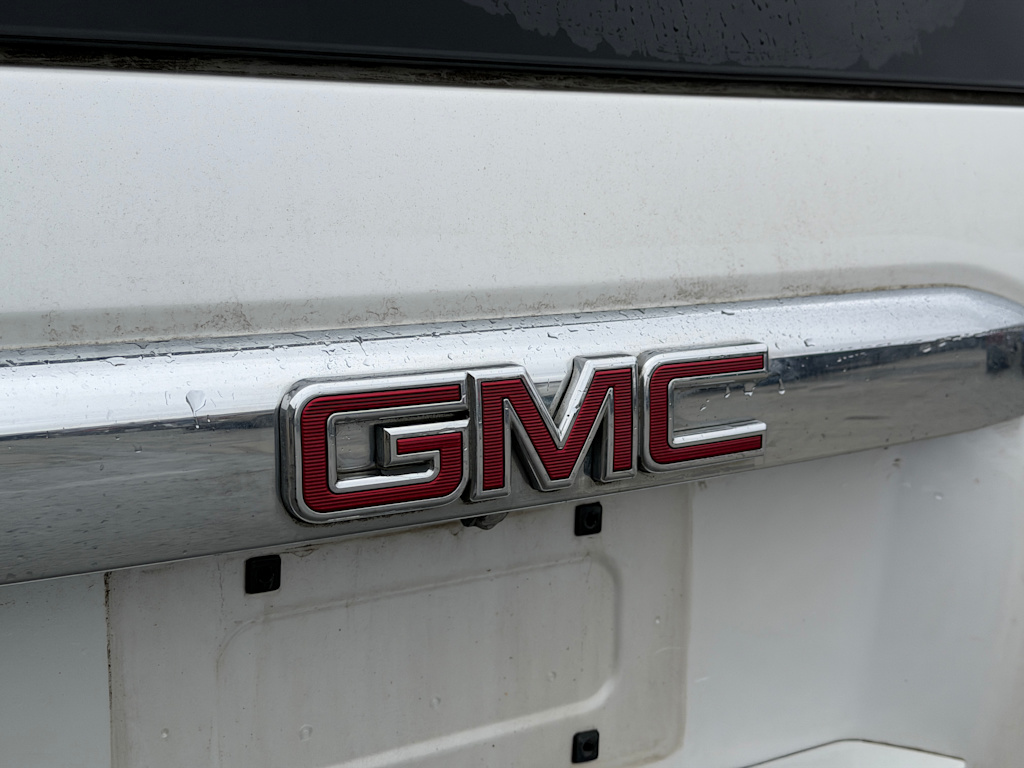 Thumbnail: 2018 GMC Yukon XL - 21