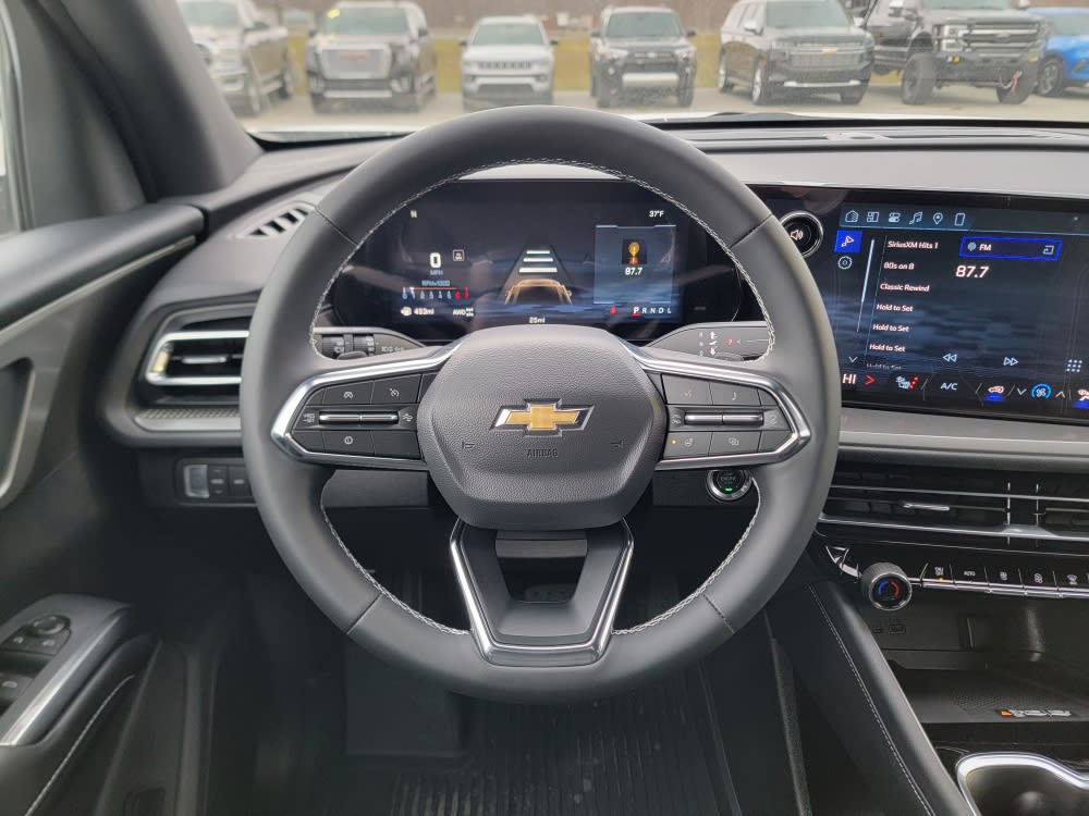 Thumbnail: 2026 Chevrolet Traverse - 2