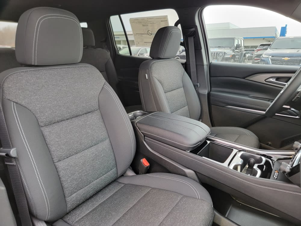 Thumbnail: 2026 Chevrolet Traverse - 11