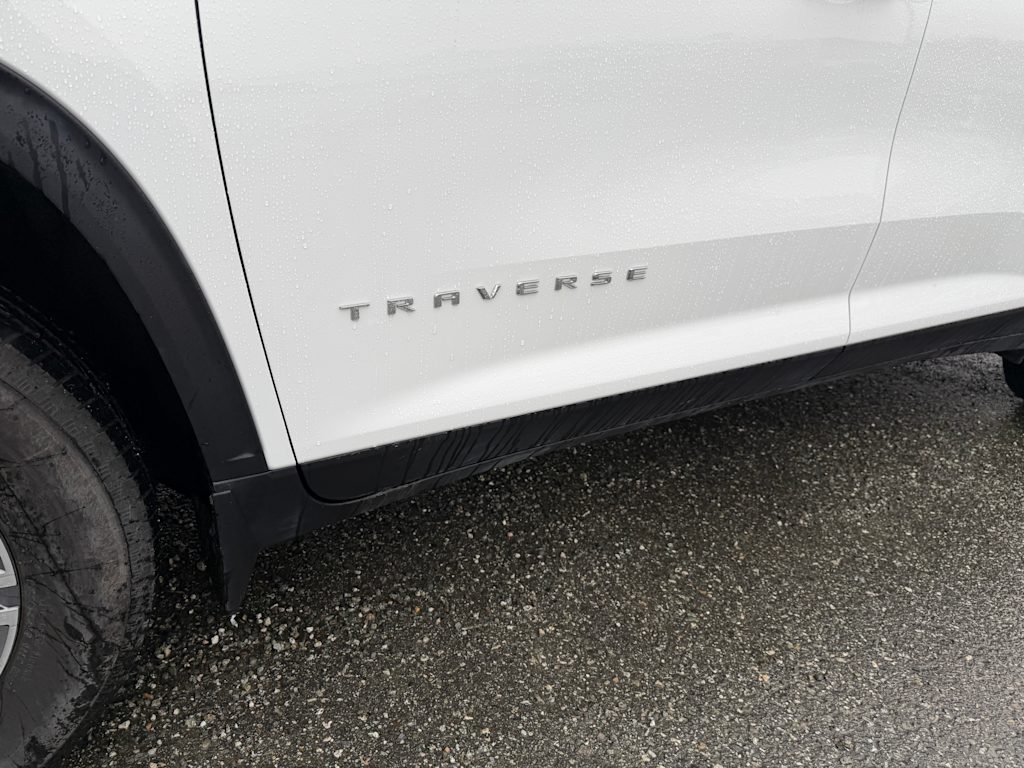 Thumbnail: 2026 Chevrolet Traverse - 6