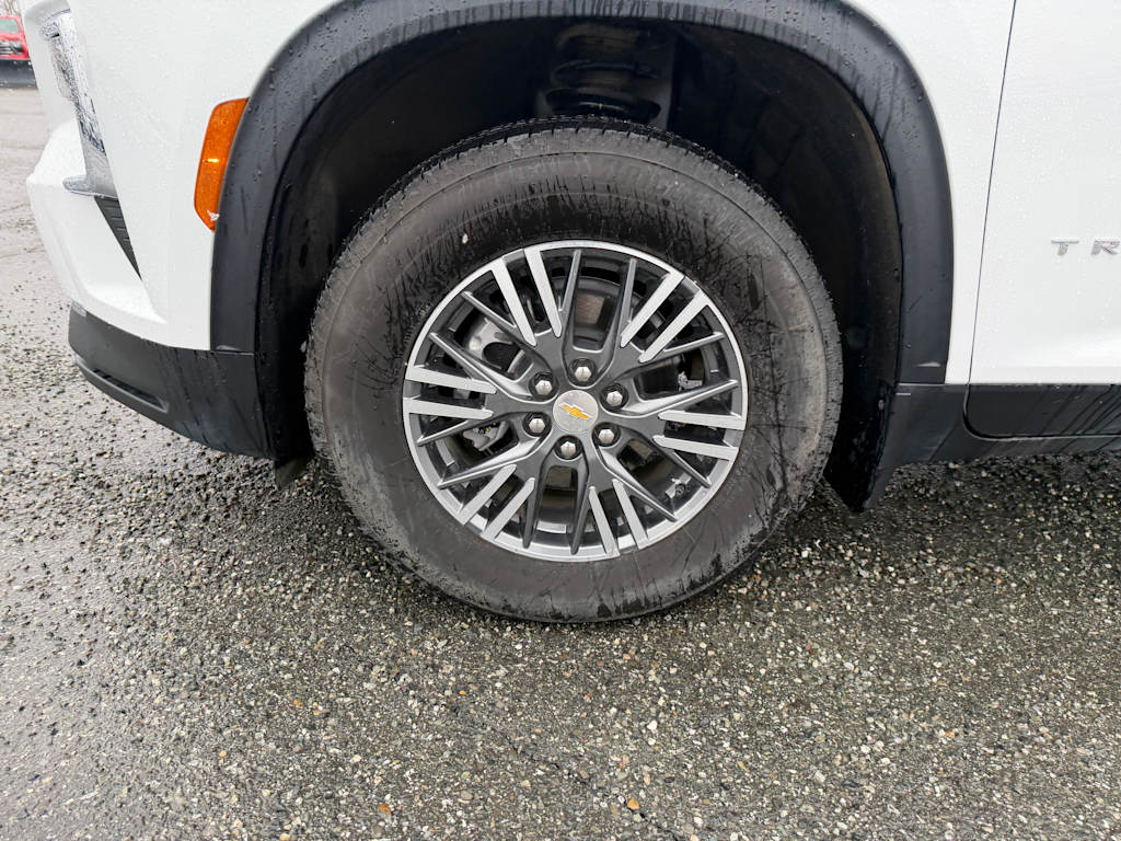 Thumbnail: 2026 Chevrolet Traverse - 7