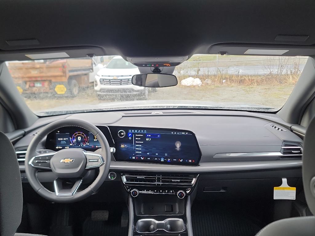 Thumbnail: 2026 Chevrolet Traverse - 8