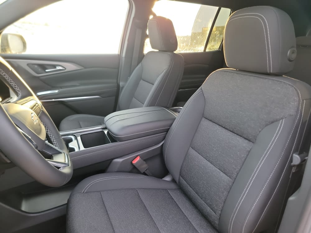 Thumbnail: 2026 Chevrolet Traverse - 10