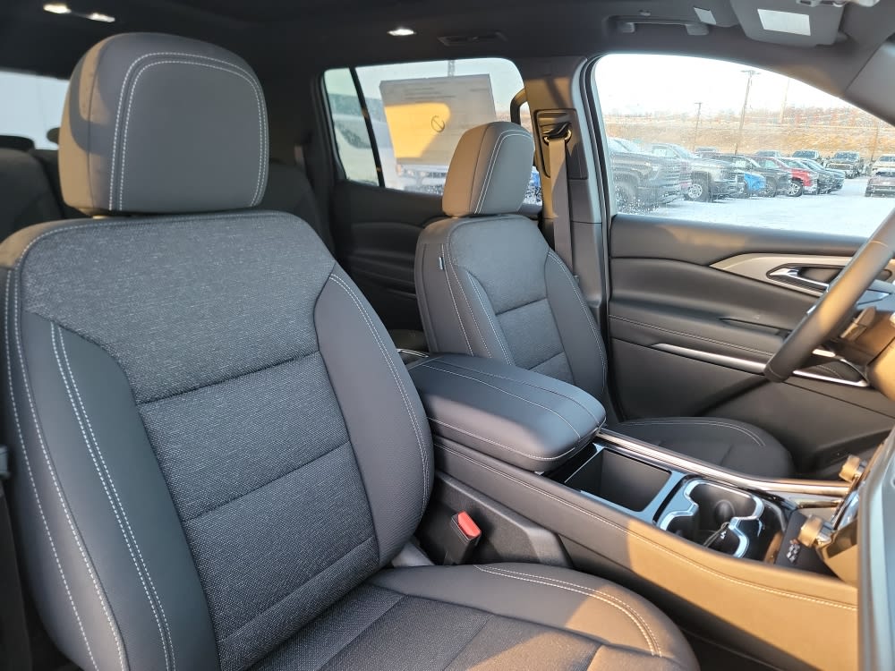 Thumbnail: 2026 Chevrolet Traverse - 11