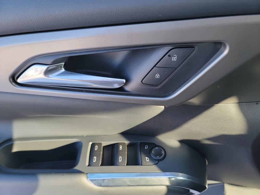 Thumbnail: 2026 Chevrolet Traverse - 21