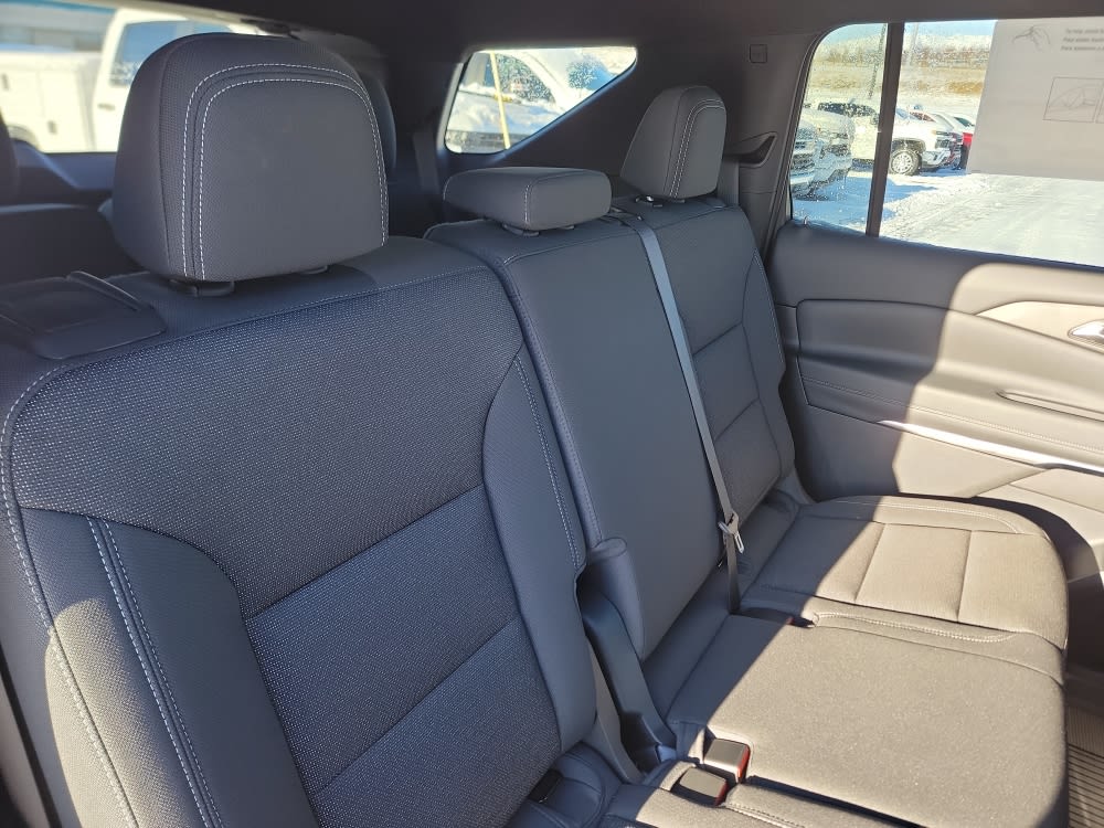 Thumbnail: 2026 Chevrolet Traverse - 24