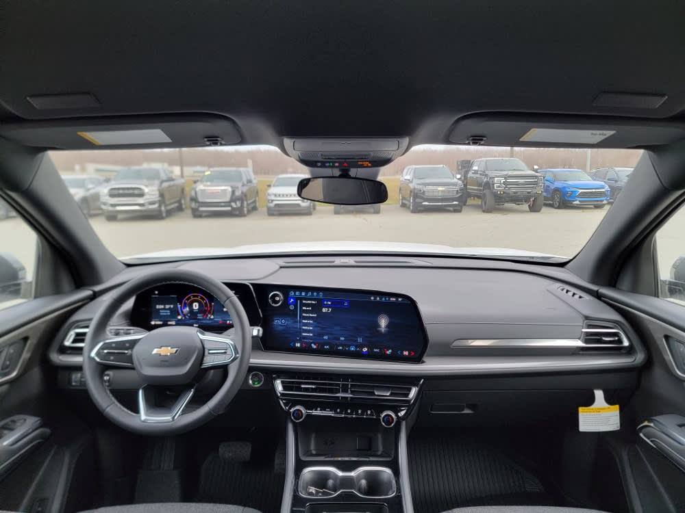 Thumbnail: 2026 Chevrolet Traverse - 9