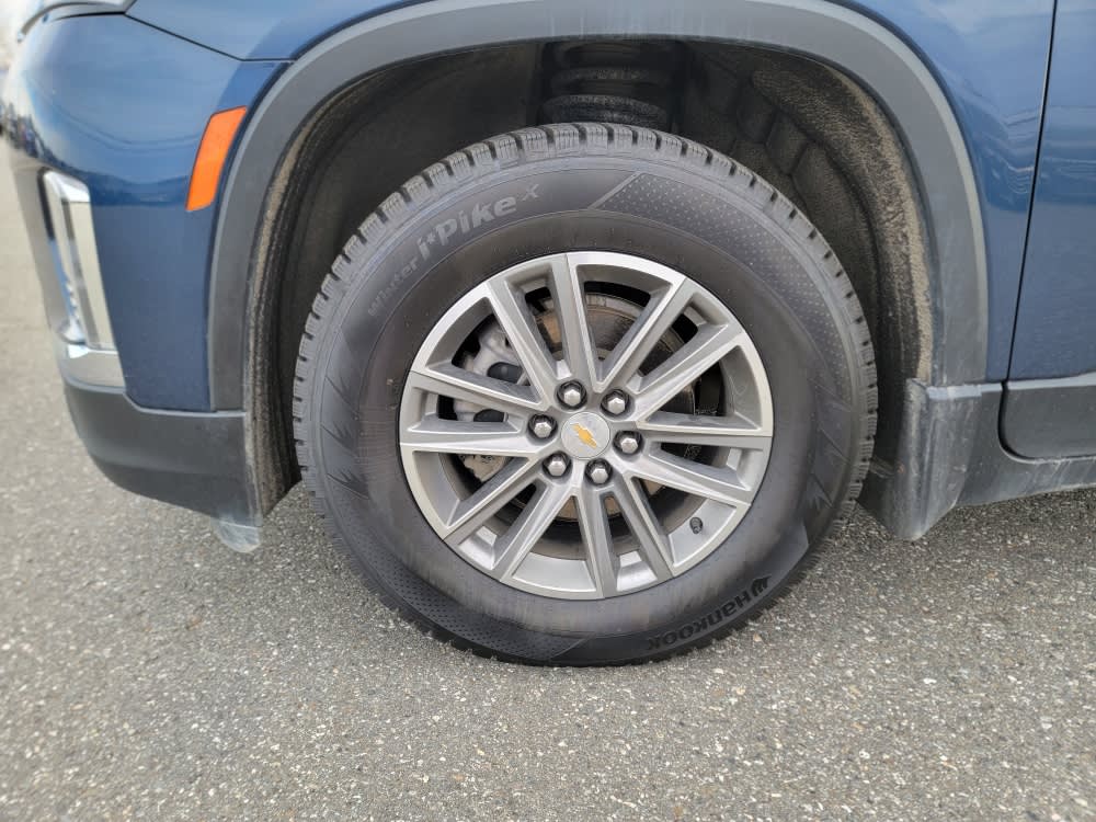 Thumbnail: 2022 Chevrolet Traverse - 8