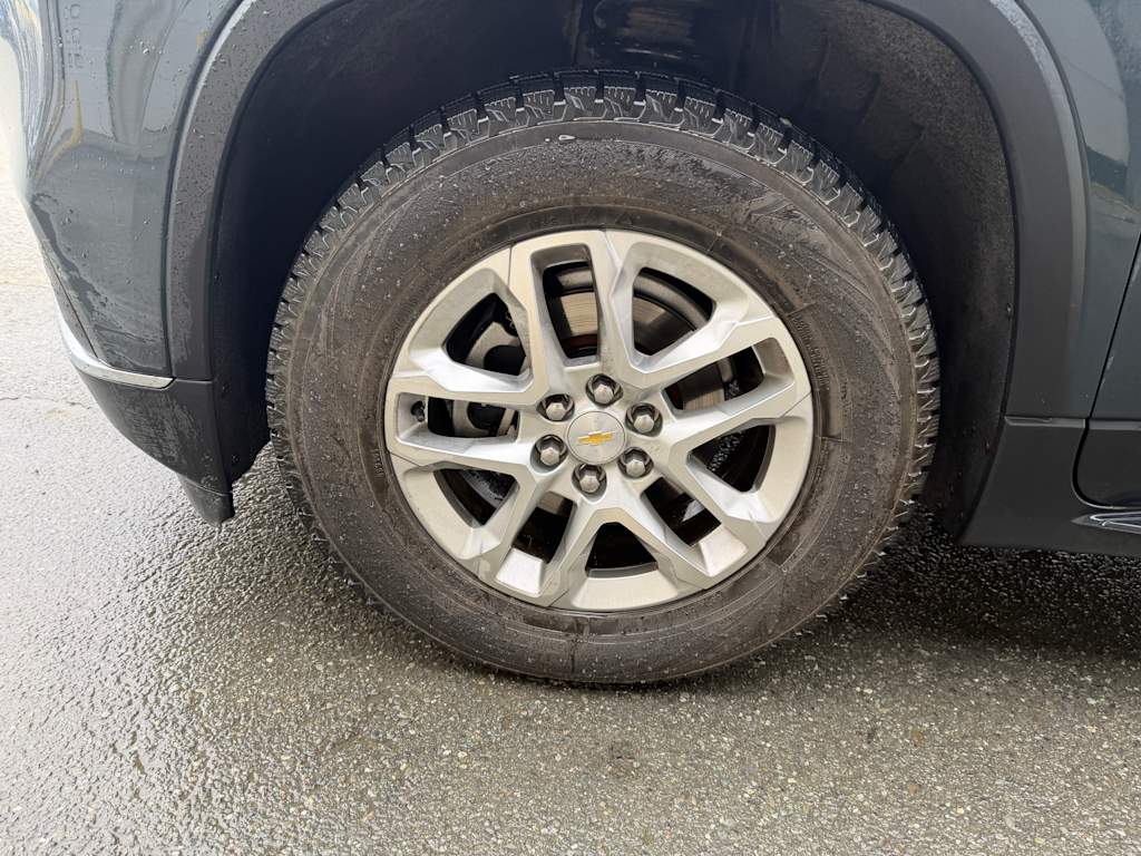 Thumbnail: 2018 Chevrolet Traverse - 7