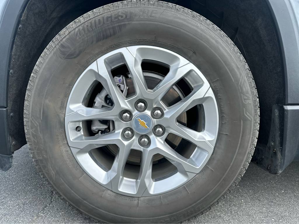 Thumbnail: 2021 Chevrolet Traverse - 6