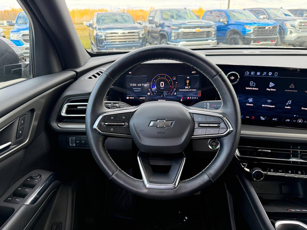 Thumbnail: 2025 Chevrolet Traverse - 2