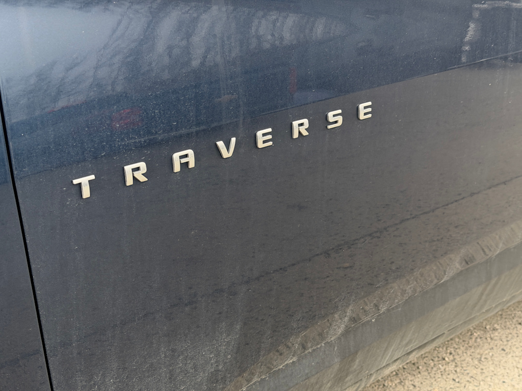 Thumbnail: 2023 Chevrolet Traverse - 6