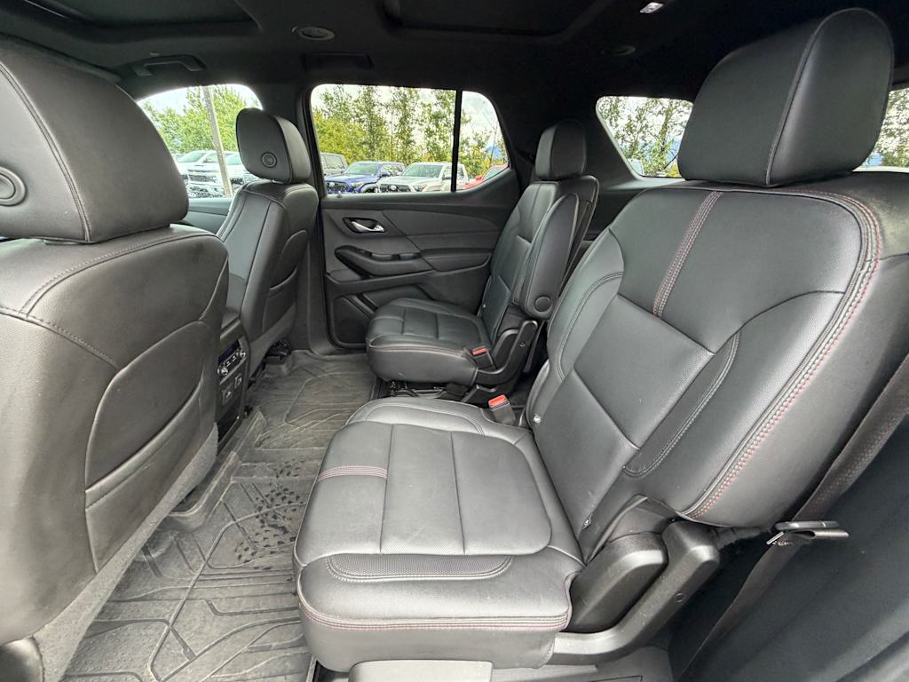 Thumbnail: 2023 Chevrolet Traverse - 10