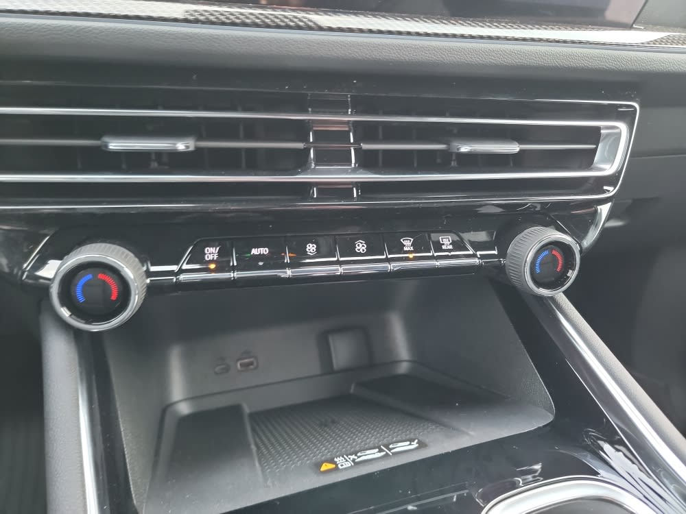 Thumbnail: 2026 Chevrolet Traverse - 24