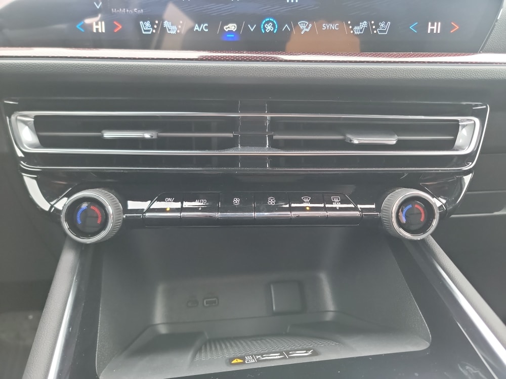 Thumbnail: 2026 Chevrolet Traverse - 24