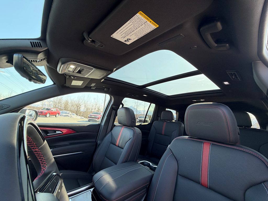 Thumbnail: 2026 Chevrolet Traverse - 17