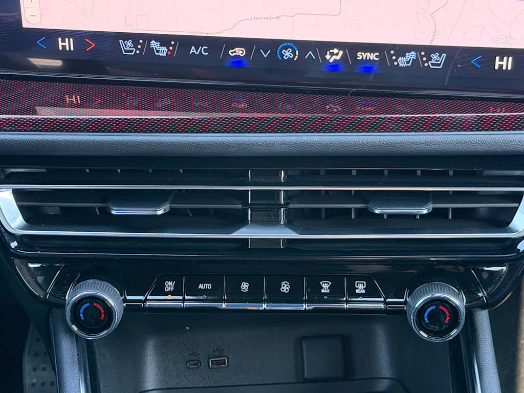 Thumbnail: 2026 Chevrolet Traverse - 25