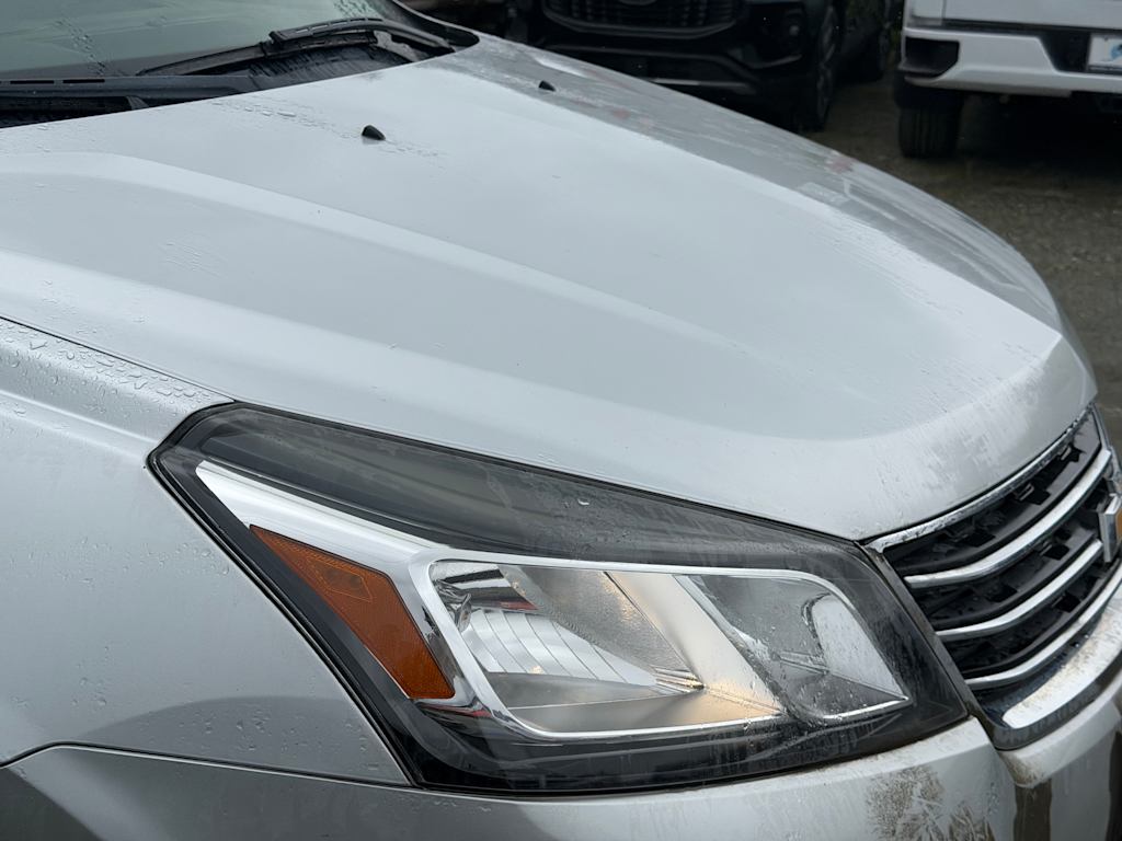 Thumbnail: 2014 Chevrolet Traverse - 17
