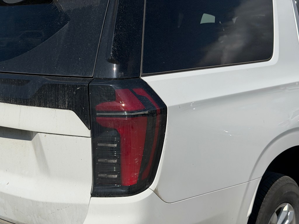 Thumbnail: 2025 Chevrolet Suburban - 22
