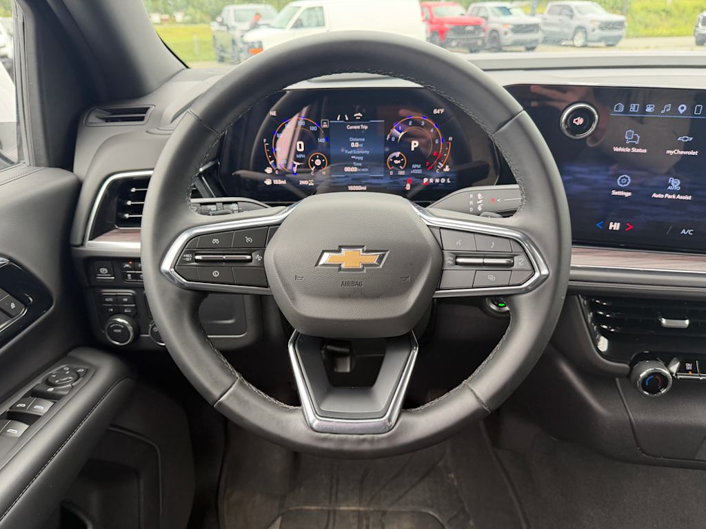 Thumbnail: 2025 Chevrolet Suburban - 2