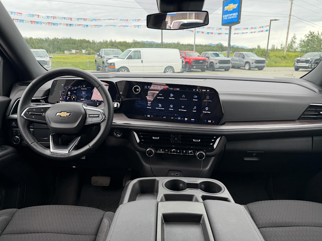 Thumbnail: 2025 Chevrolet Suburban - 8