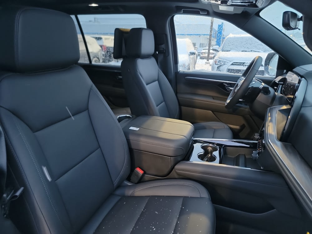 Thumbnail: 2026 Chevrolet Suburban - 11