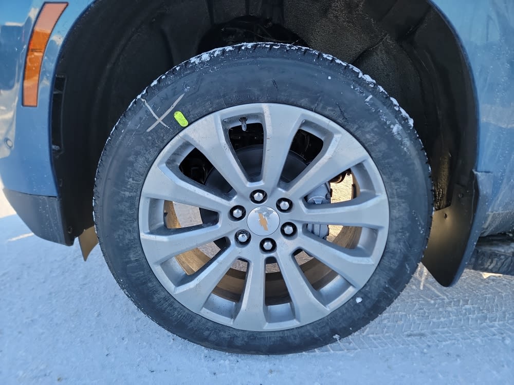 Thumbnail: 2026 Chevrolet Suburban - 7