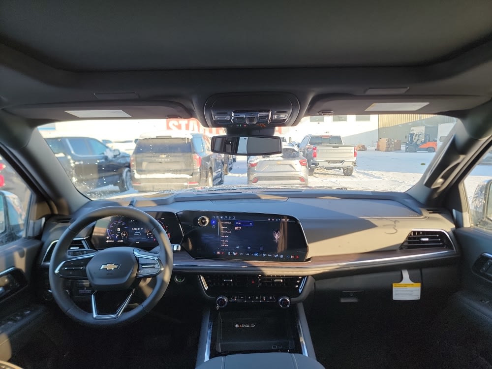 Thumbnail: 2026 Chevrolet Suburban - 8